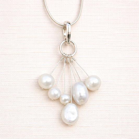 Pearl Cluster White Necklace